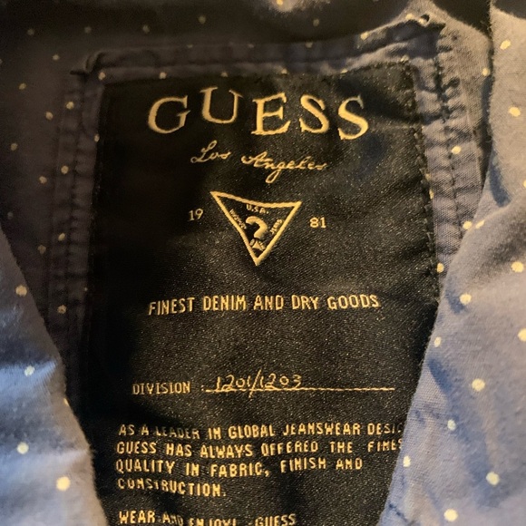 Guess Men's Button Down Blue Polka Dot Shirt Size large - Picture 6 of 6